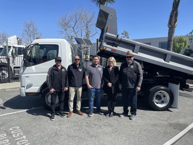 900x0_s3-64501-1s3-64501-W-CA-VALEW-SS-100_jpeg